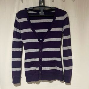 Zenana Outfitters Button Up Cardigan Size Small